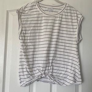 Evereve Tie-front Striped Tee, Black/White, Sz M